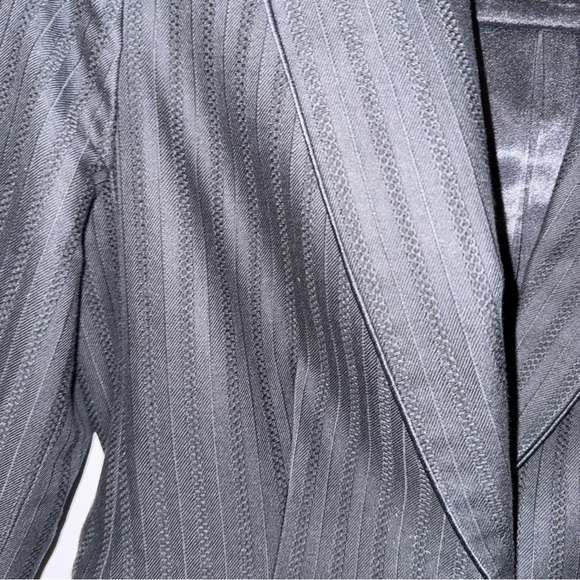 Banana Republic Blazer - Picture 5 of 10